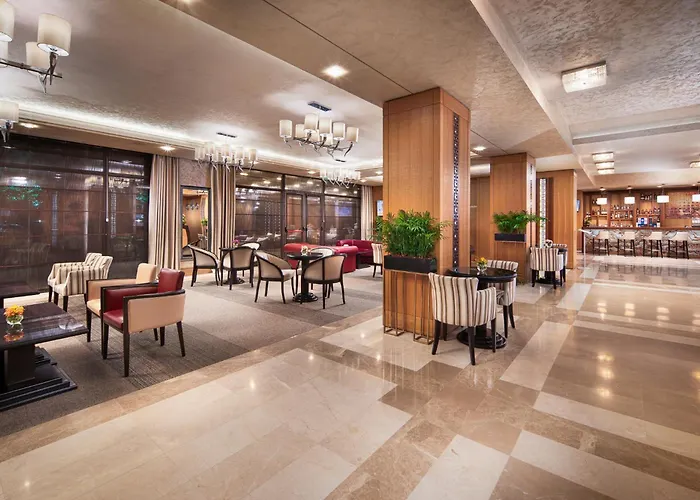 Landmark Creek & Wellness 4*