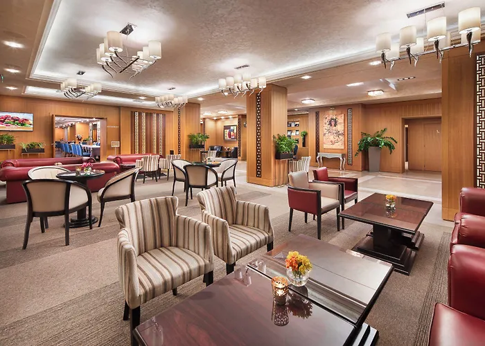 Landmark Creek & Wellness 4*