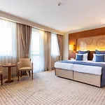 Hotel Landmark Creek & Wellness 4*