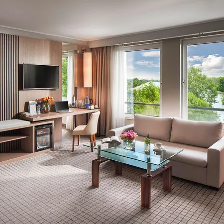 Hotel Landmark Creek & Wellness 4*