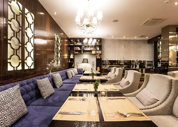 Landmark Creek & Wellness 호텔 4*